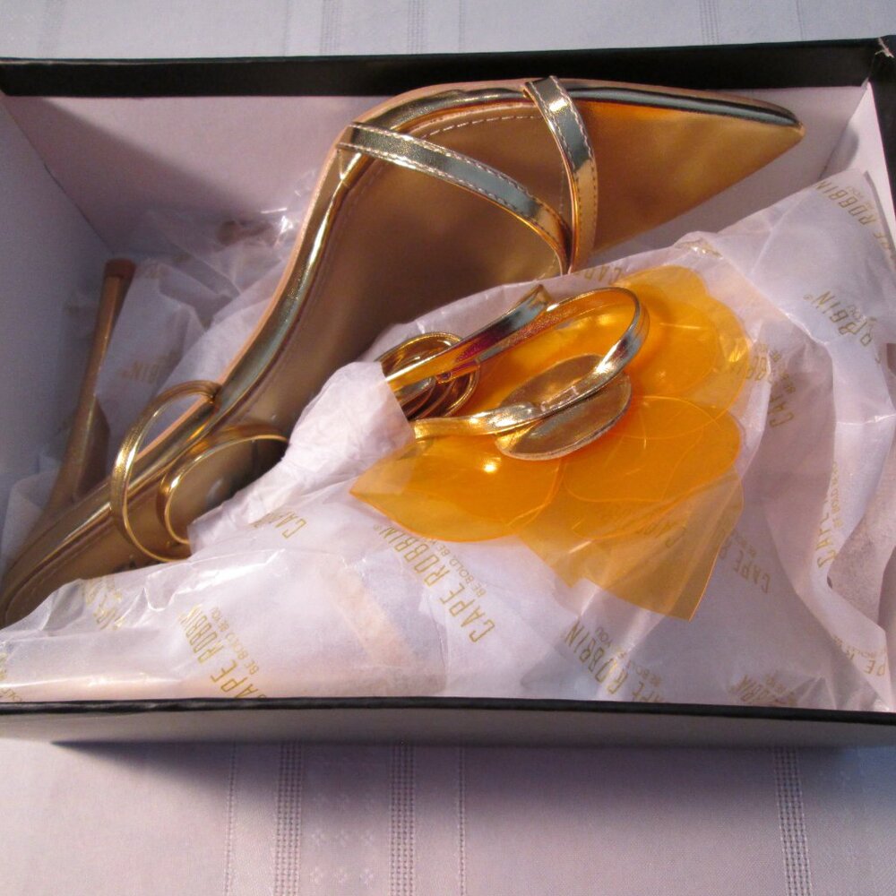 Cape Robbin Ahloaa Floral Strappy Heels Gold Sz 8.5 NIB - Picture 9 of 9